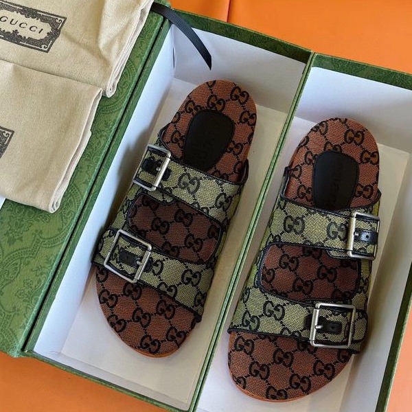 DÉP GUCCI GG CANVAS MAN SLIPPER