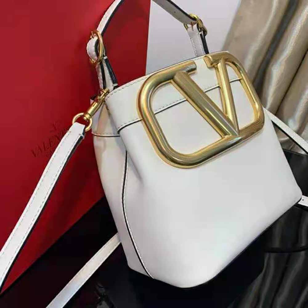TÚI Valentino Women Garavani Supervee Handbag in Calfskin Leather-White
