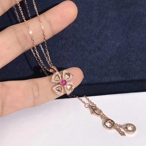 Vòng cổ BVLGARI Divas' Dream Fiorever vàng hồng 18K