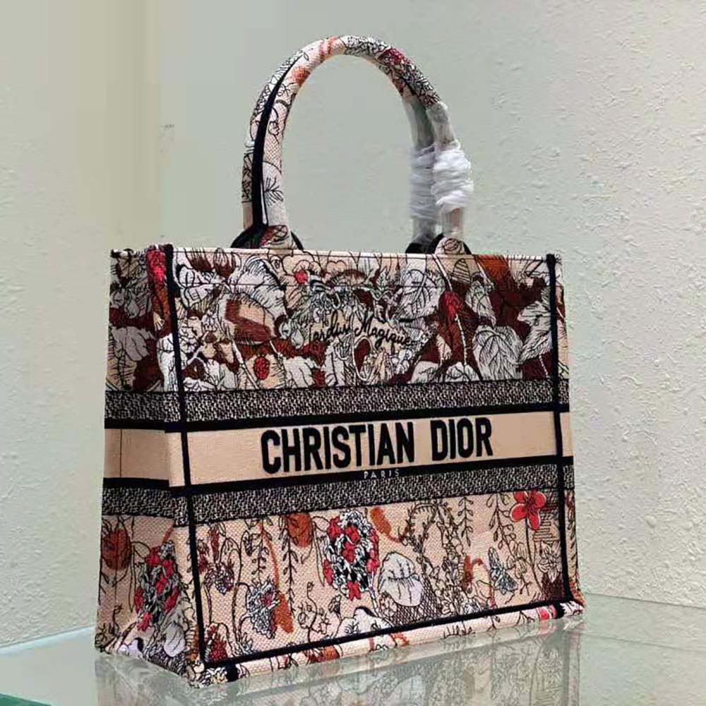 TÚI Christian Dior Tote Powder Pink Dior Jardin Magique Embroidery