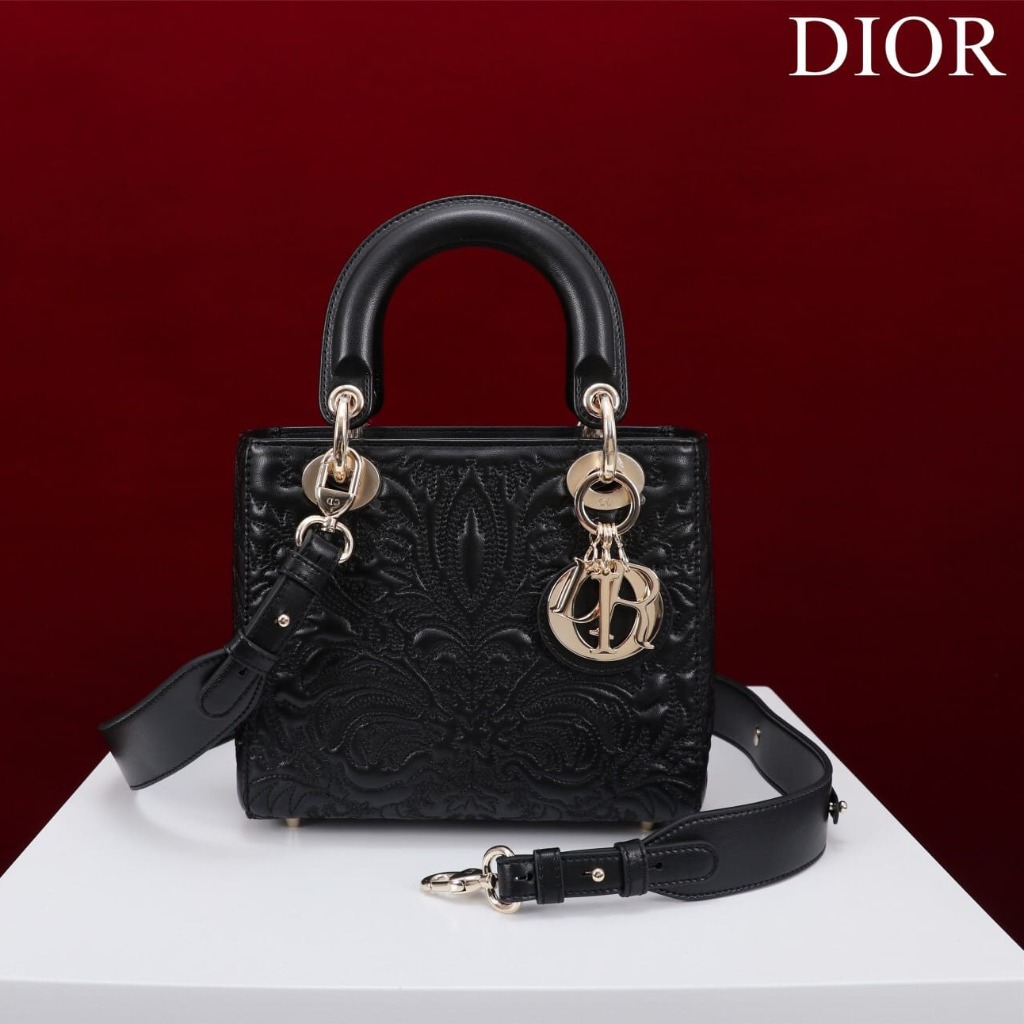 TÚI CHRISTIAN DIOR LADY DIOR Quilted-Effect Lambskin with Ornamental Motif Black