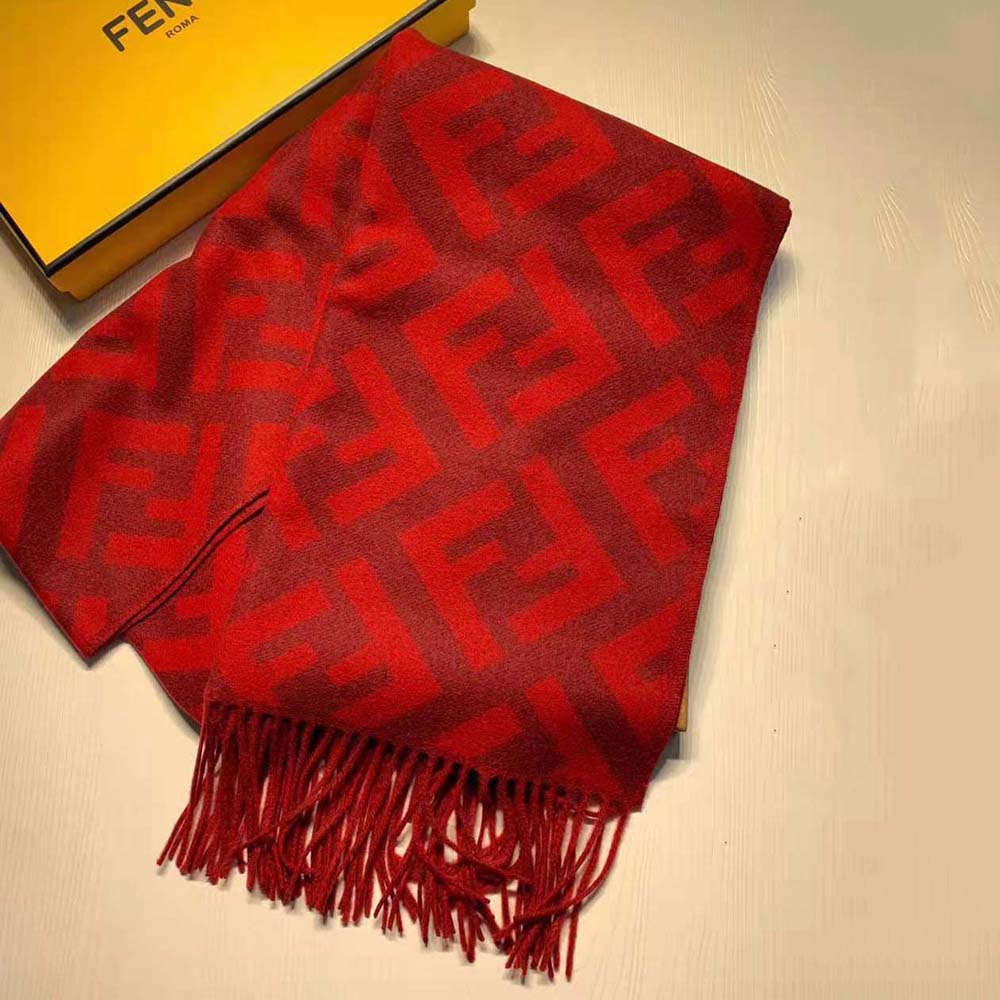 KHĂN Fendi Women Long Scarf with Fringed Edges-Red