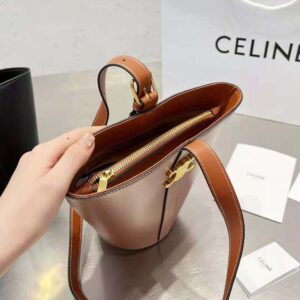 TÚI Celine Women Bucket Triomphe in Natural Calfskin-Brown
