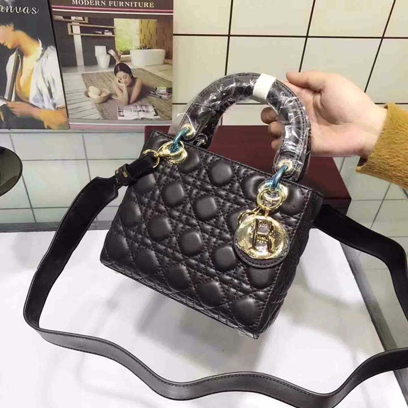 TÚI Dior My Lady Dior Bag in Cannage Lambskin-Black