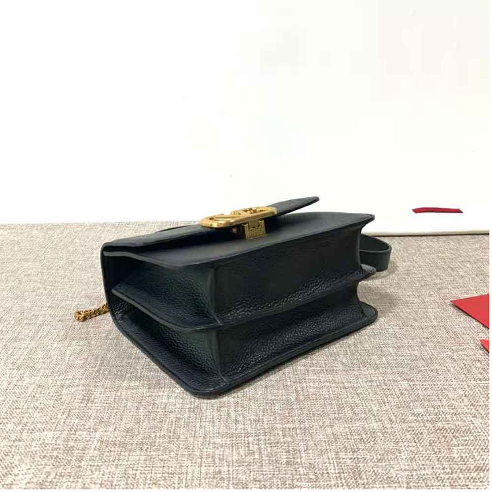 TÚI Valentino Vsling Grainy Calfskin Choulder Bag with Contrast Stitching