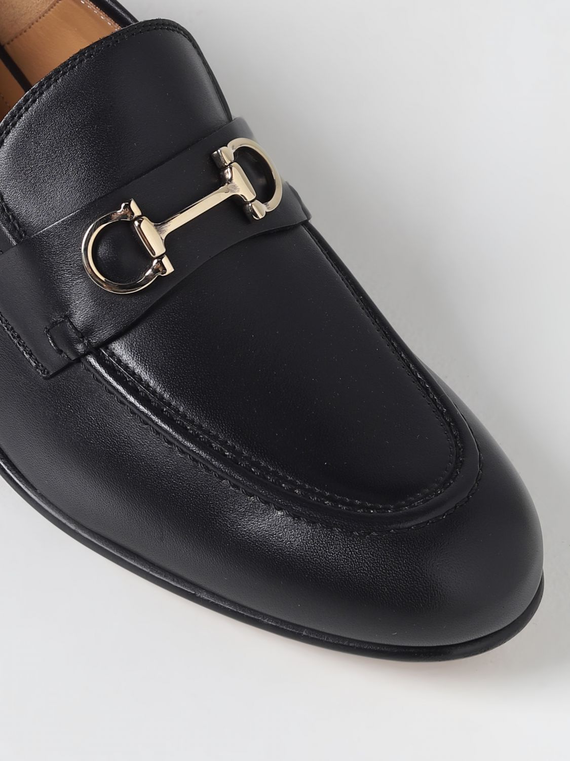 GIÀY SALVATORE FERRAGAMO Black loafers shoes