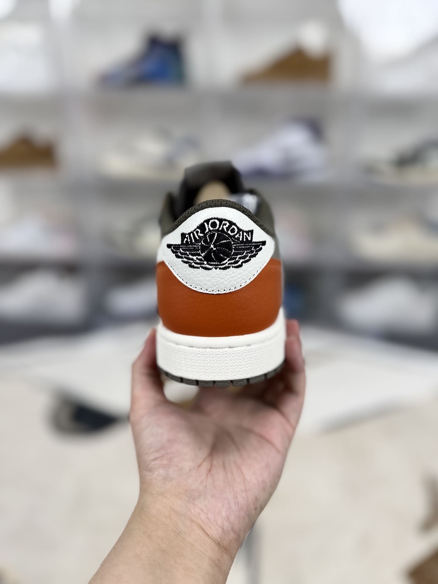 GIÀY TRAVIS SCOTT X AIR JORDAN AJ1 TEXAS LONGHORNS TOP QUALITY SHOES AAA