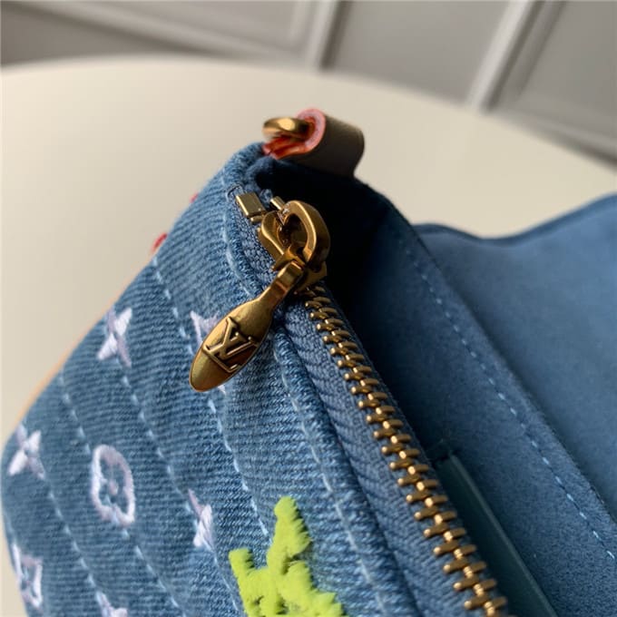 Túi LOUIS VUITTON new wave chain pochette wallet
