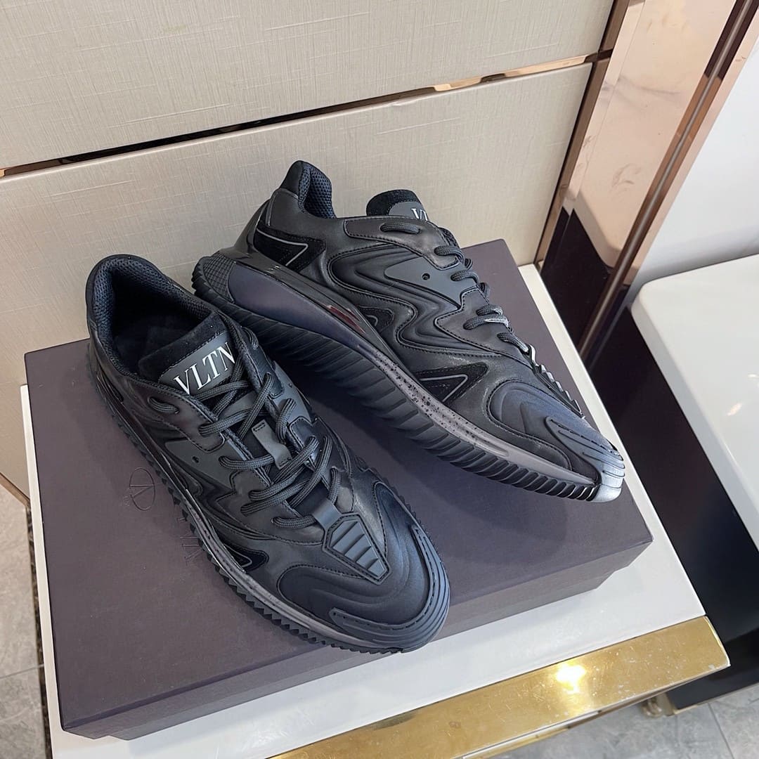 GIÀY VALENTINO GARAVANI VLTN SNEAKERS SHOES AAA