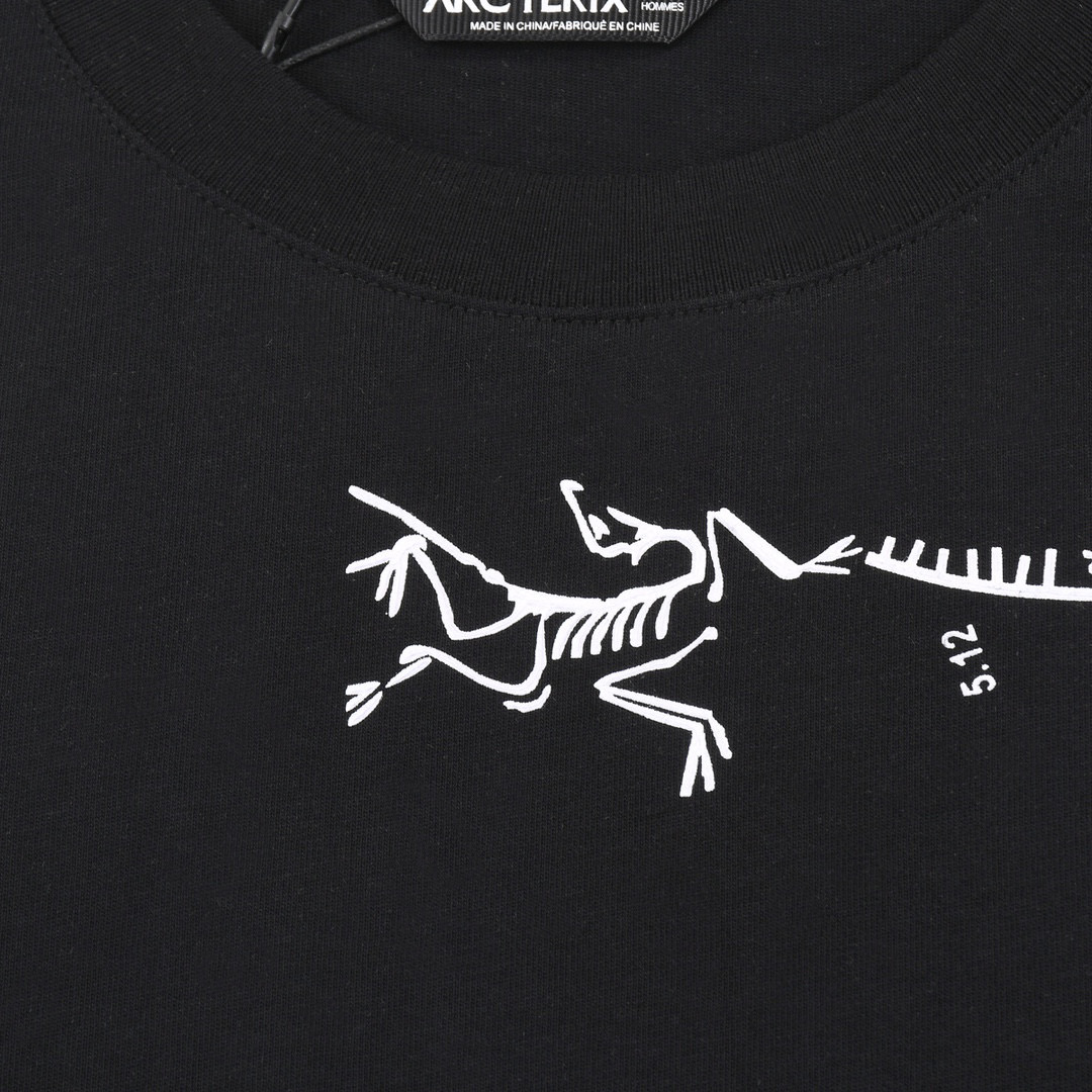 ÁO  ARC'TERYX print cotton jersey T-shirt