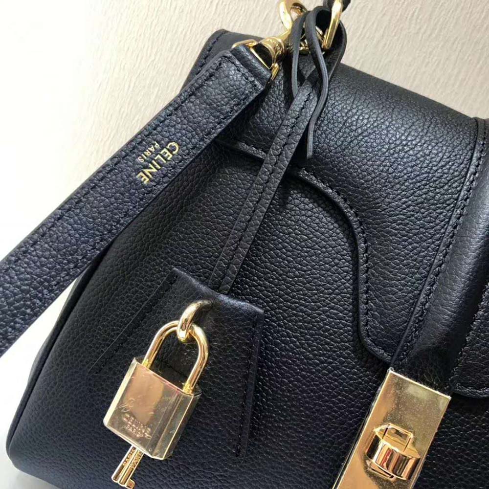 TÚI Celine Women Small 16 Bag in Grained Calfskin-Black