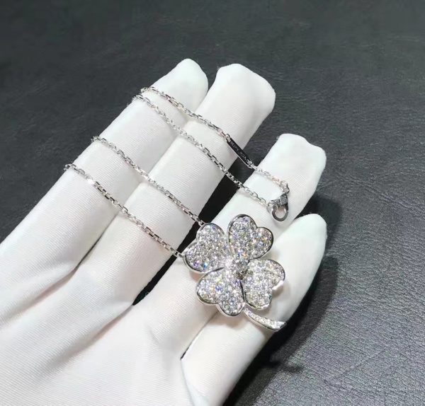 Vòng cổ Van Cleef & Arpels Cosmos kim cương vàng trắng 18K
