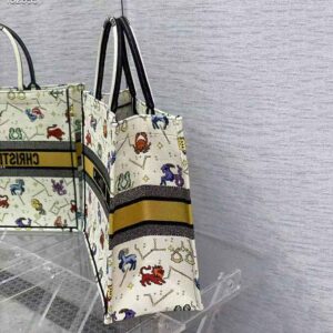 TÚI Dior Women Large Dior Book Tote Latte Multicolor Dior Pixel Zodiac Embroidery