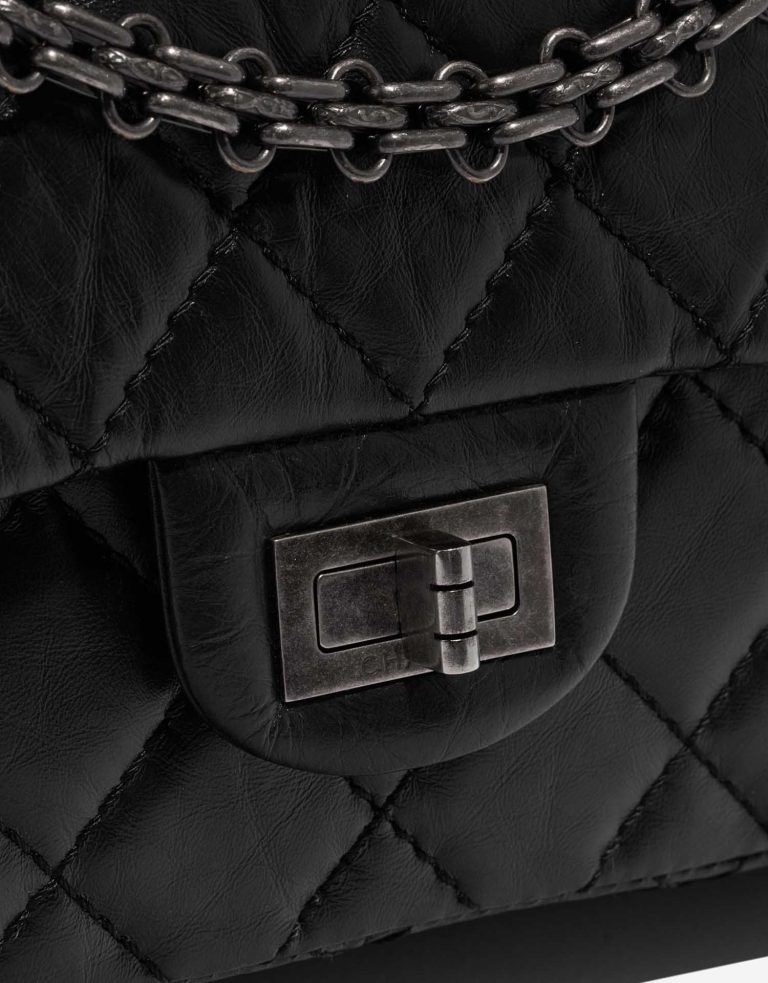 TÚI Chanel 2.55 Reissue 226 Aged Calf Black