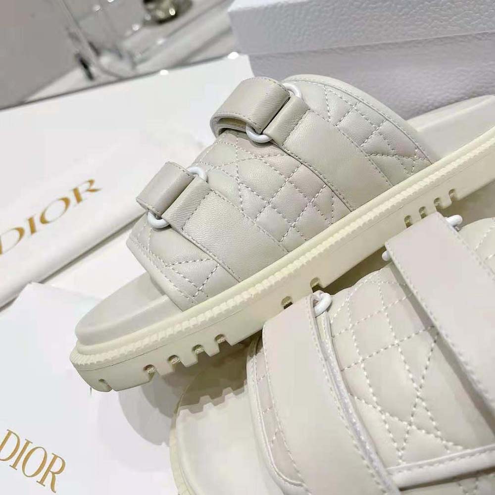 DÉP DIOR Dio(r)evolution Slide White Quilted Cannage Calfskin