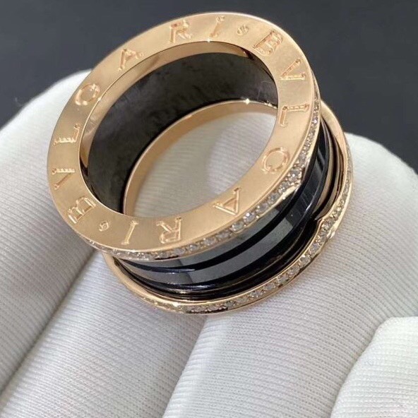 NHẪN BVLGARI B ZERO 1 FOUR BAND BLACK CERAMIC SPRIAL DIAMOND RING YELLOW GOLD 18K
