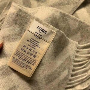 KHĂN Fendi Women Long Scarf with Fringed Edges-Silver