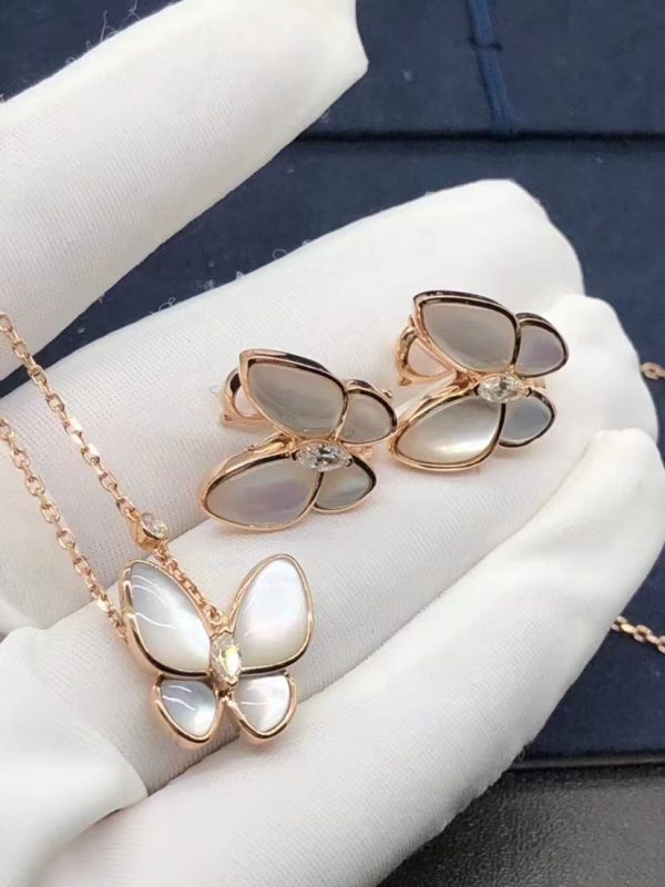 Vòng cổ Van Cleef & Arpels 2 butterflies M.O.P xà cừ vàng hồng 18K
