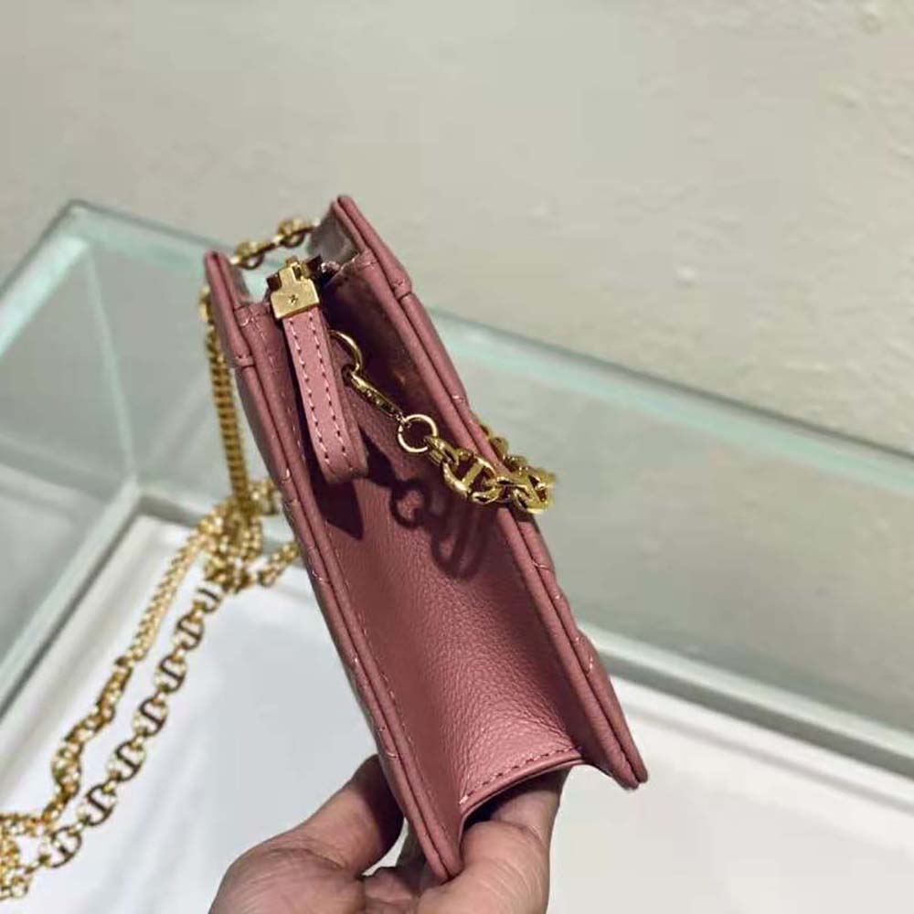 TÚI Dior Women Caro Zipped Pouch with Chain Cedar Green Supple Cannage Calfskin-Pink