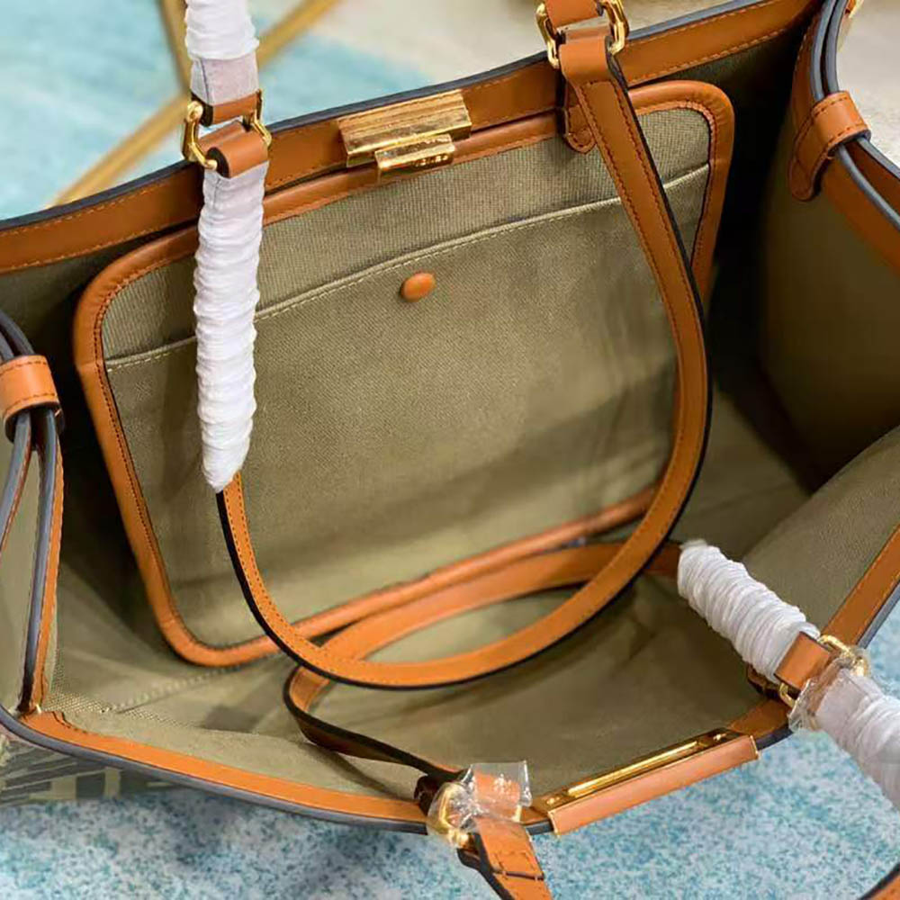 TÚI Fendi Peekaboo X-Tote Green Canvas Bag