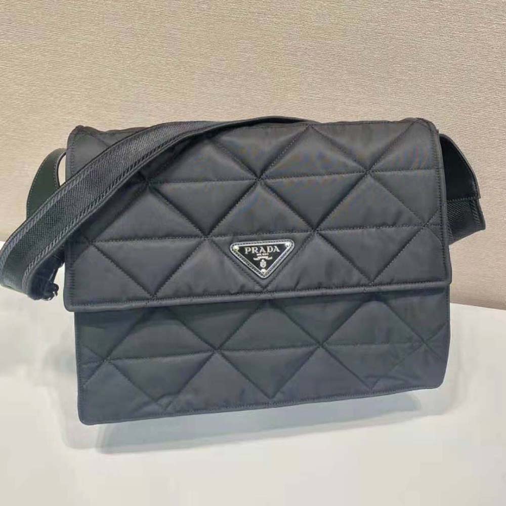 TÚI Prada Women Topstitched Re-Nylon Shoulder Bag-Black