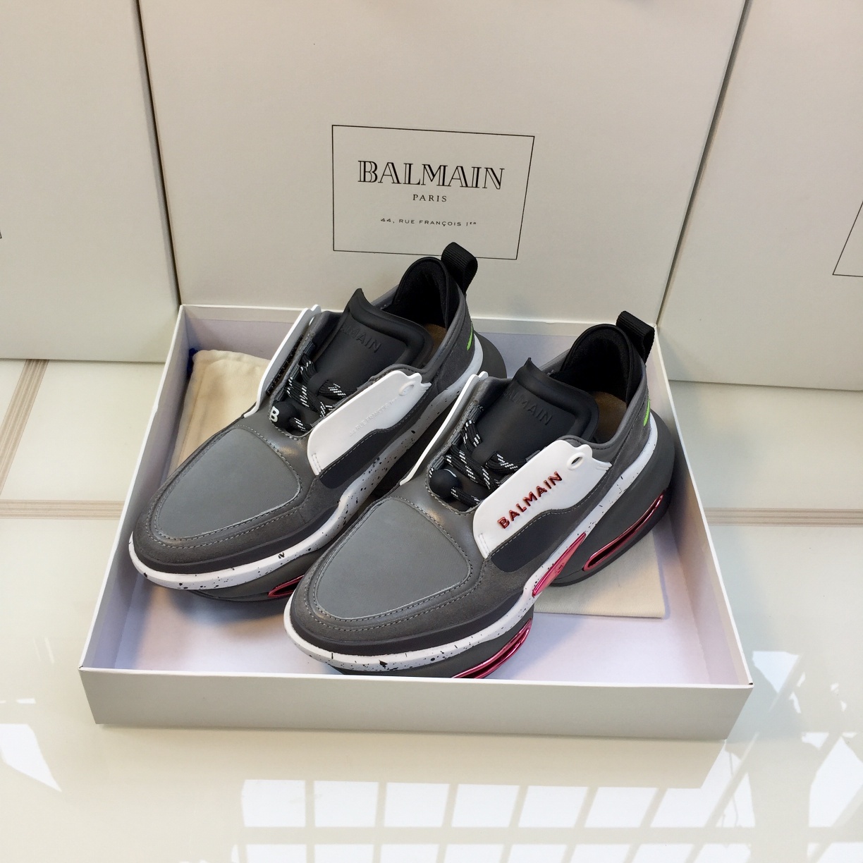 GIÀY BALMAIN GREY SNEAKERS