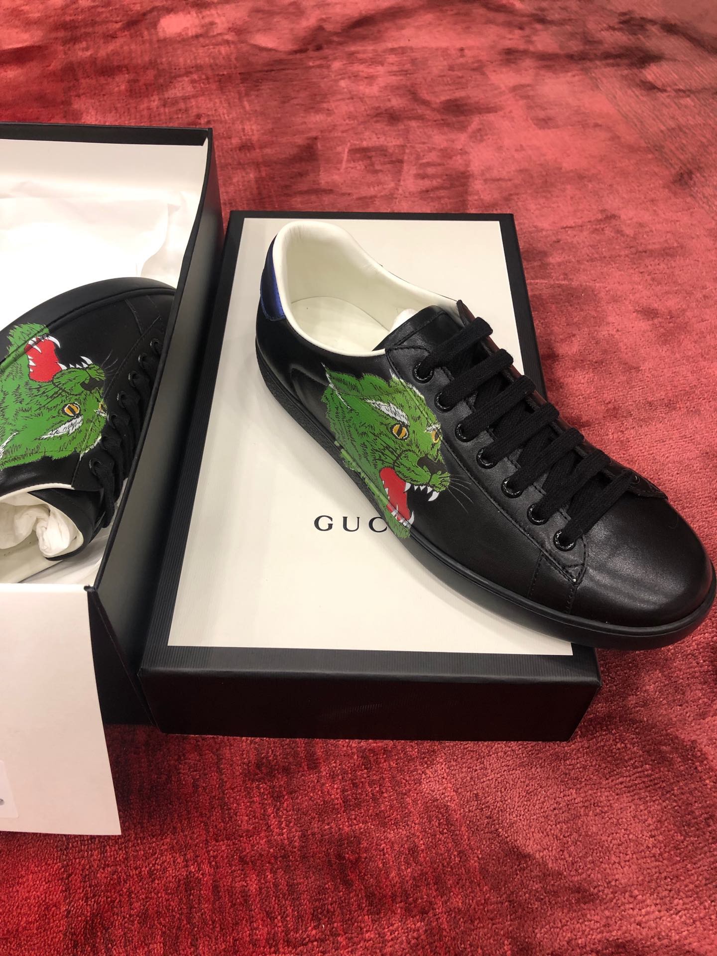 GIÀY GUCCI Leather Ace Sneakers Tiger Black