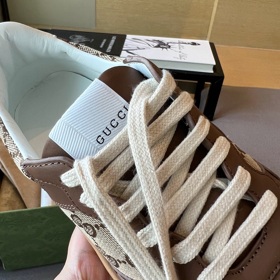 GIÀY GUCCI GG LEATHER  LOGO LOAFER SHOES