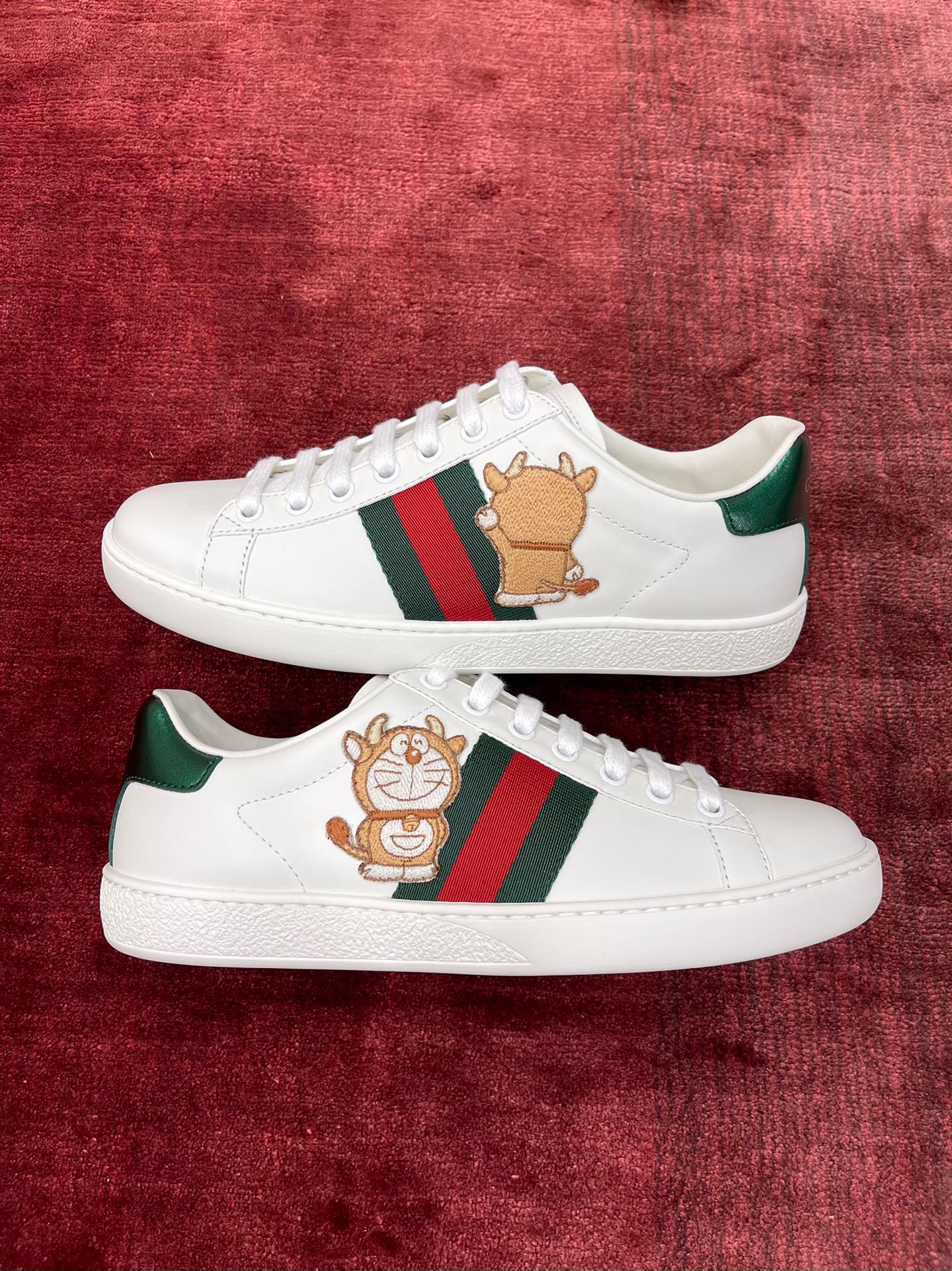 GIÀY GUCCI Leather Ace Sneakers Doraemon White