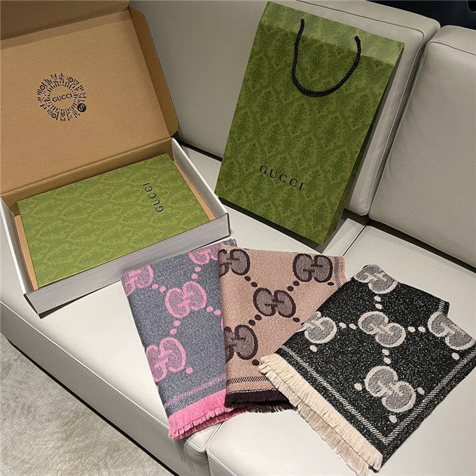 KHĂN Gucci GG Black scarf