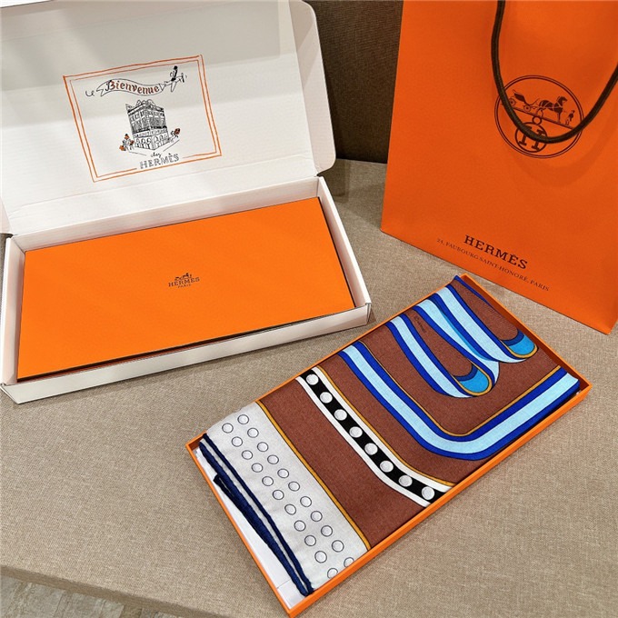 KHĂN Hermes Silk scarf