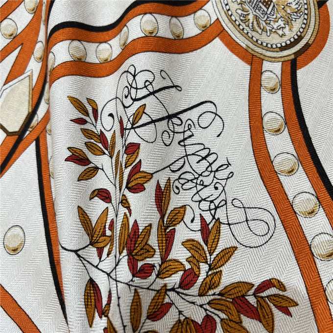 KHĂN Hermes Silk scarf