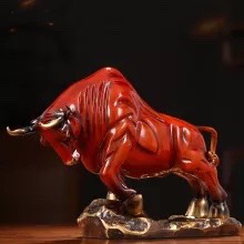 Tượng đồng bò dũng mãnh may mắn tài lộc