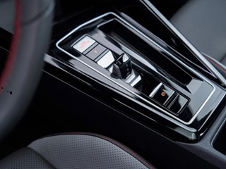 Volkswagen Golf 2025