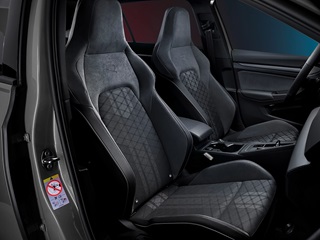 Volkswagen Golf 2025