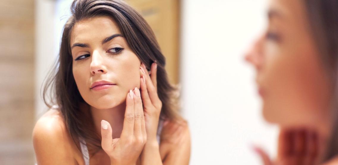 MỤN TRỨNG CÁ NGƯỜI LỚN