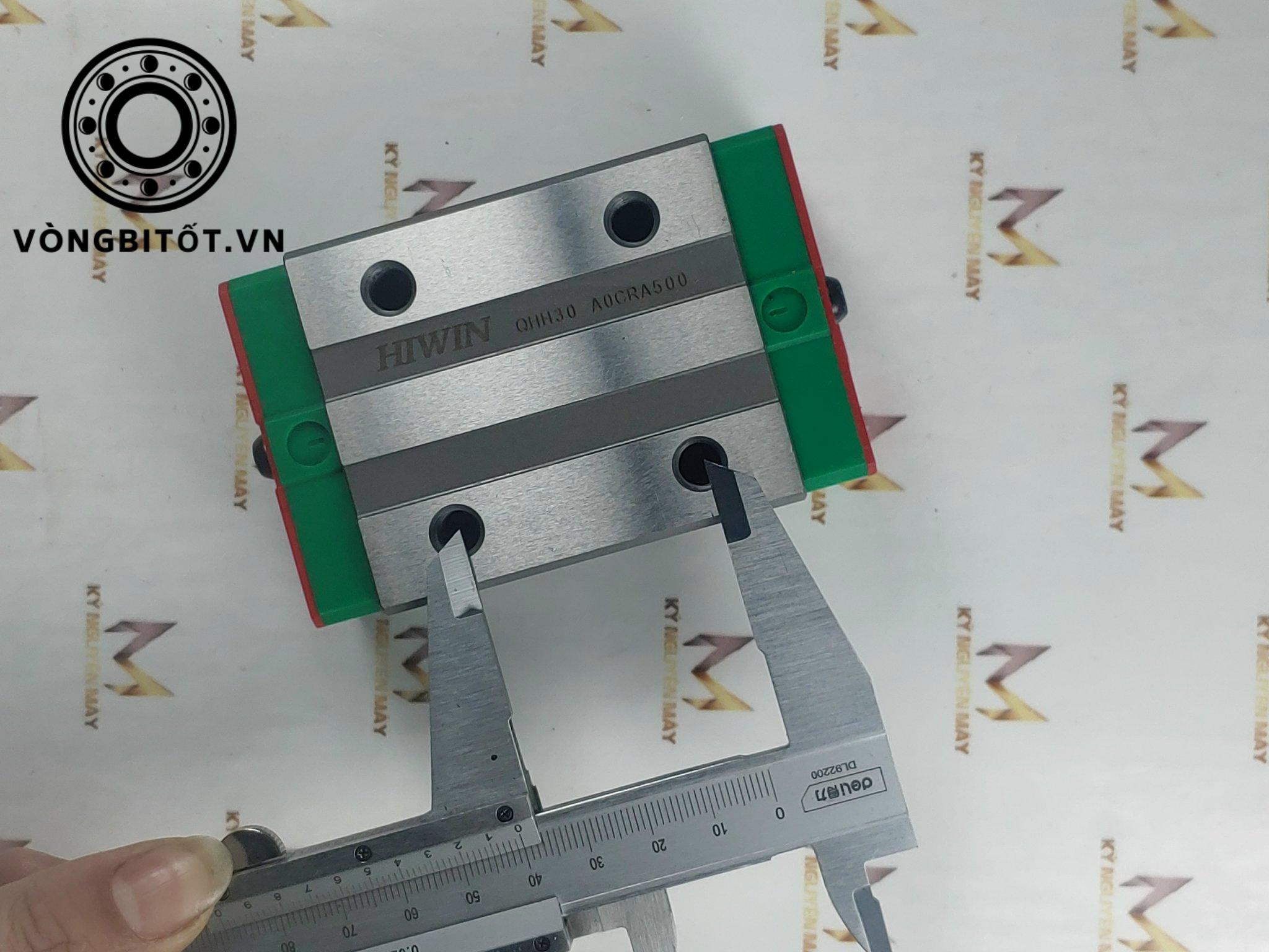 Con Trượt Vuông HIWIN QHH30CA