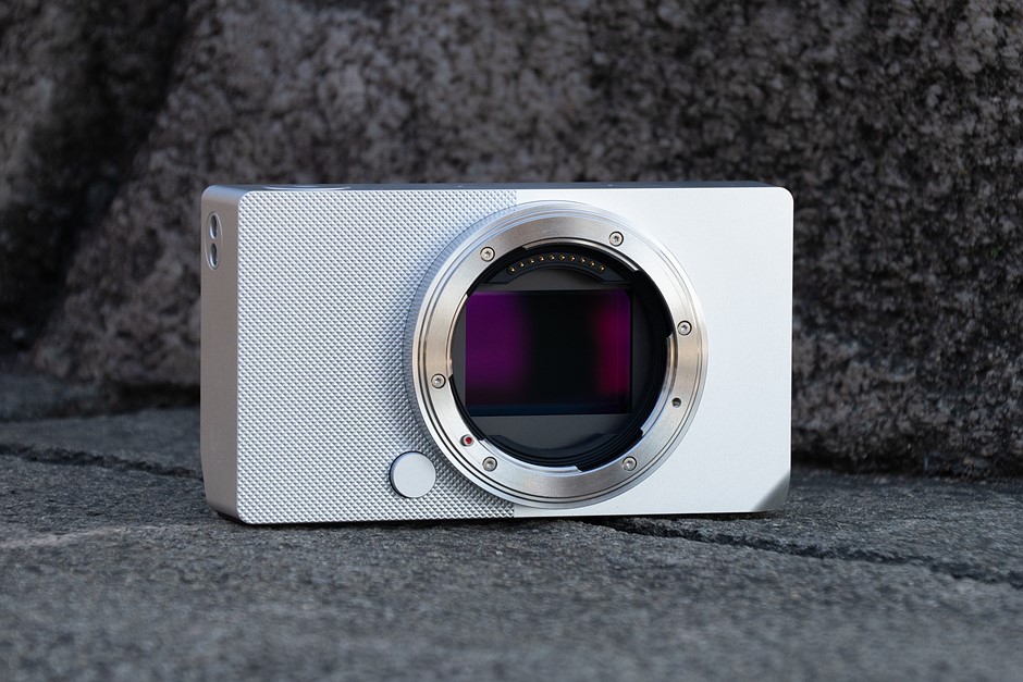 Ra Mắt Sigma BF – Máy Ảnh Full-Frame “Đơn Giản” Nhất