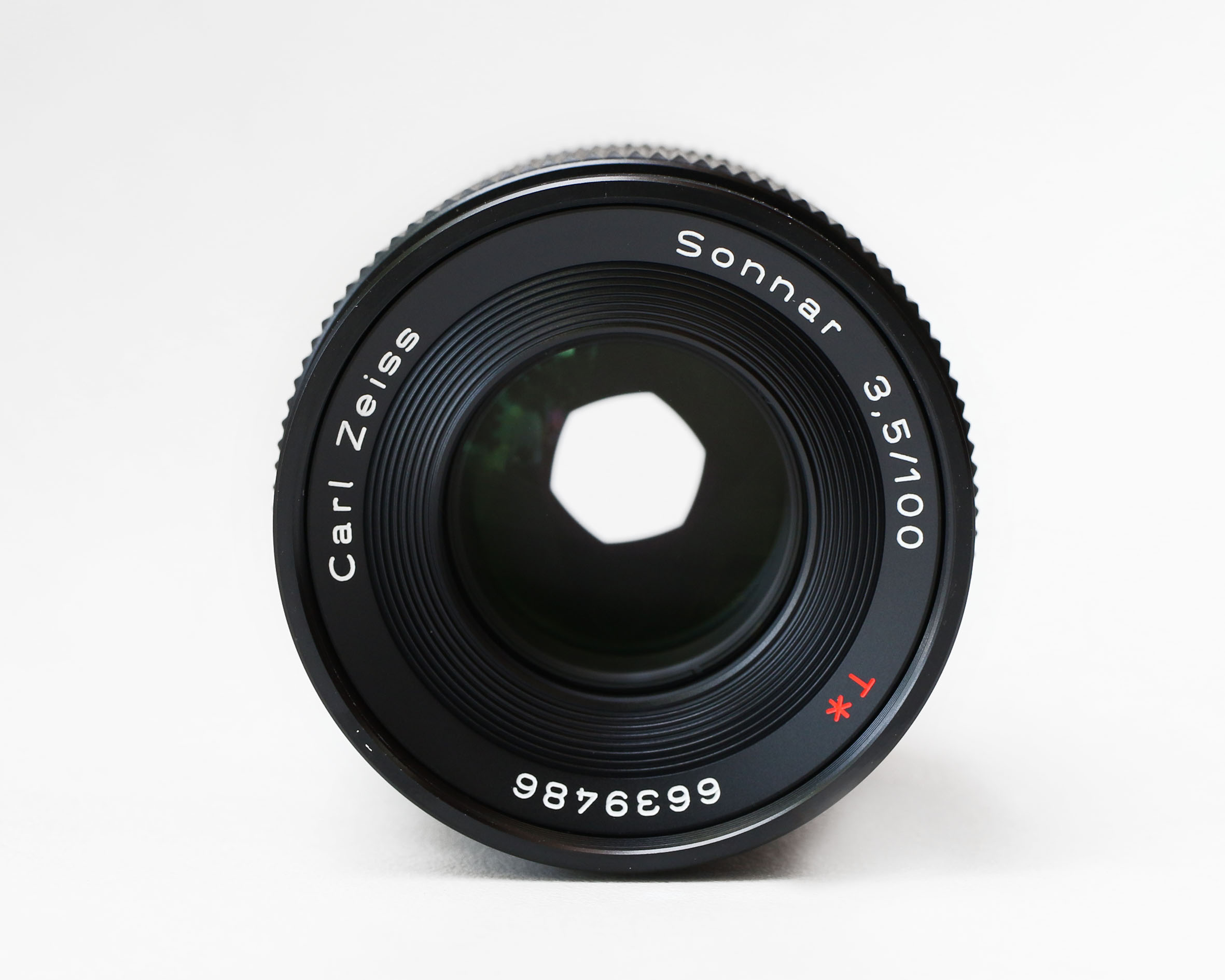 Ống Kính Contax 100mm f3.5 Sonnar T* Thế giới máy ảnh số Ống Kính Contax 100mm f3.5 Sonnar T* Thế giới máy ảnh số