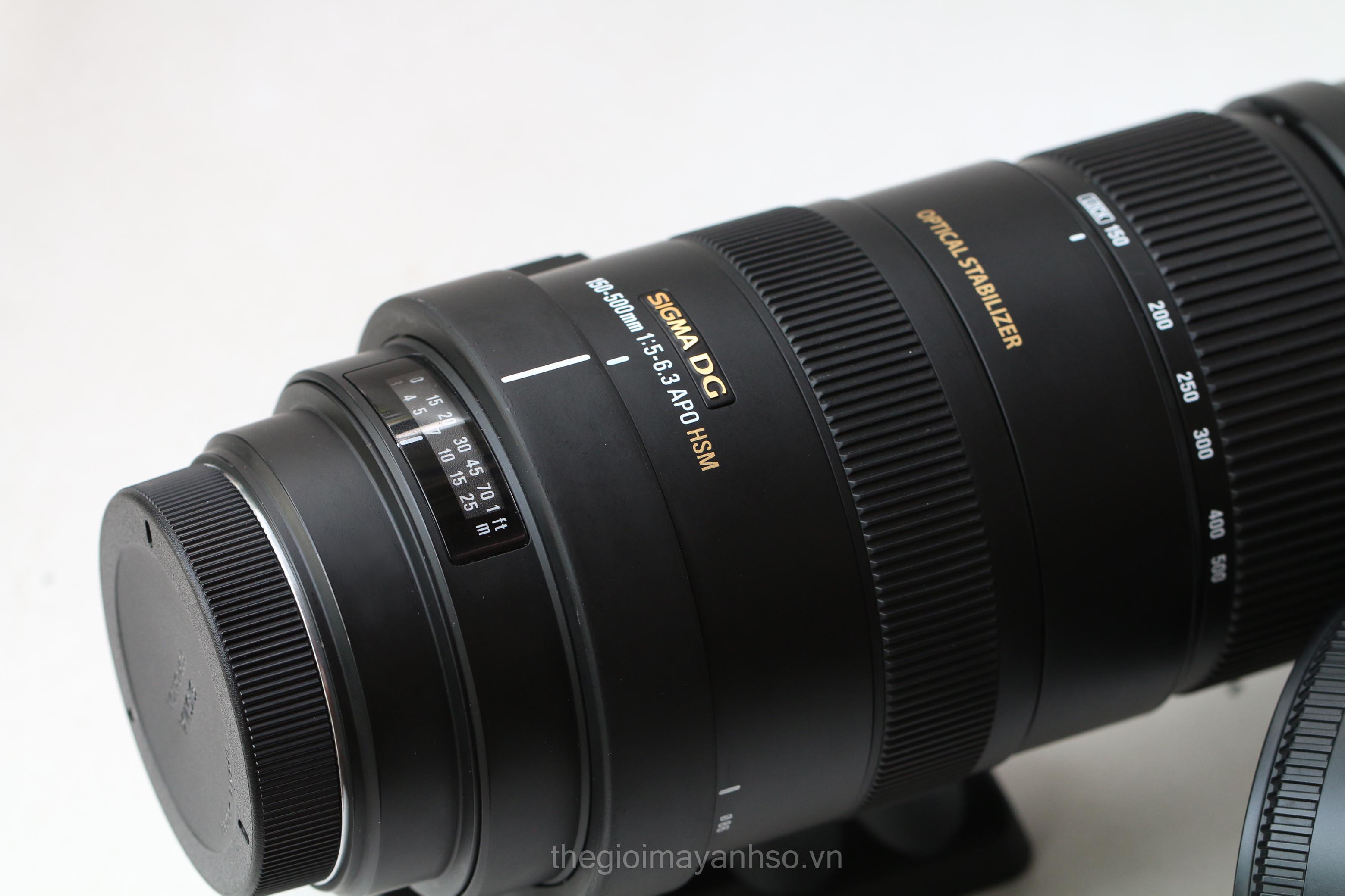 Sigma 150-500mm f/5-6.3 DG HSM for Canon / Nikon