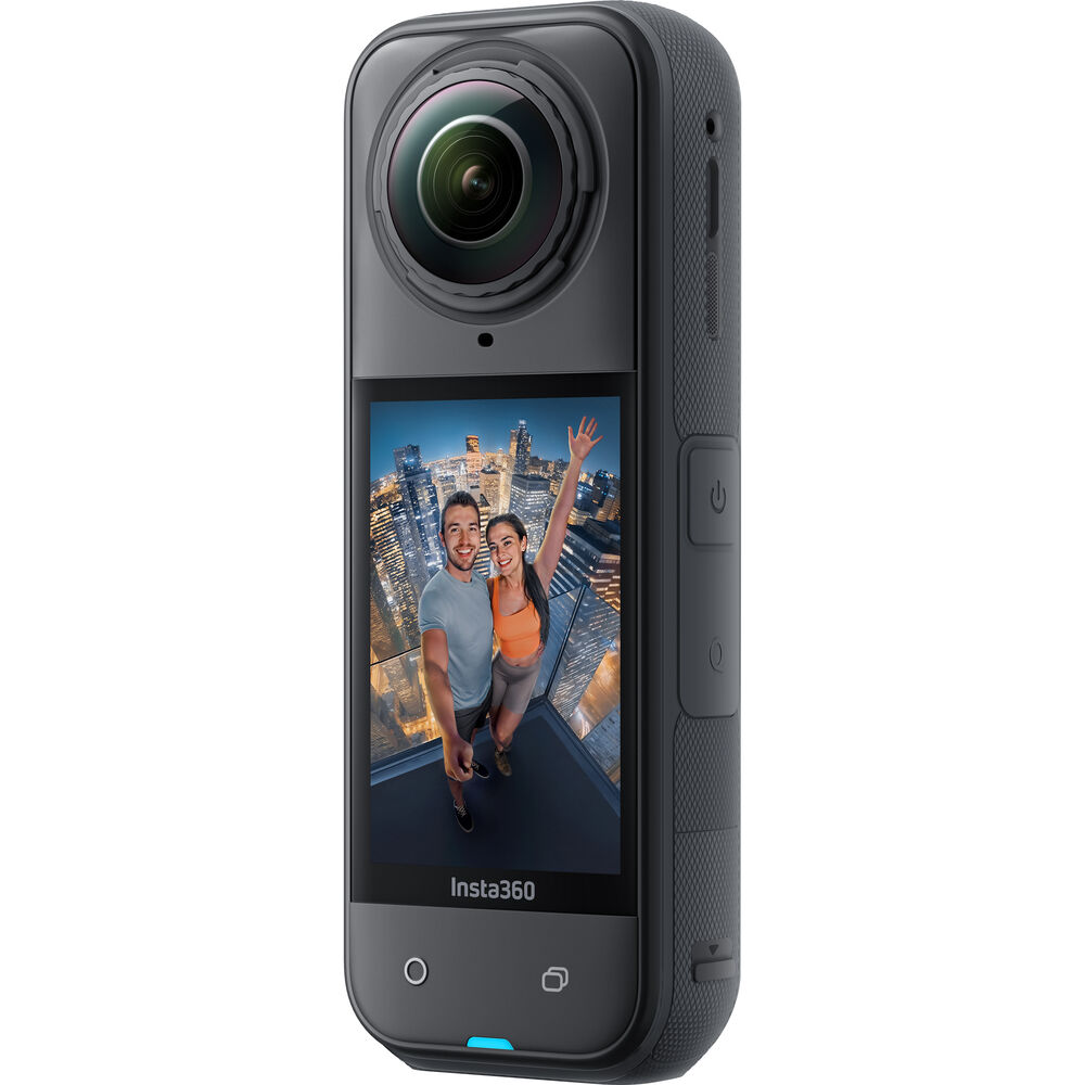Insta360 X5 (Essentials Bundle)