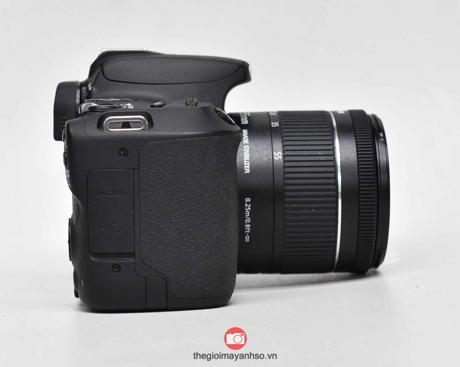 Canon EOS 200D / Kiss X9 kit 18-55mm f4-5.6 STM