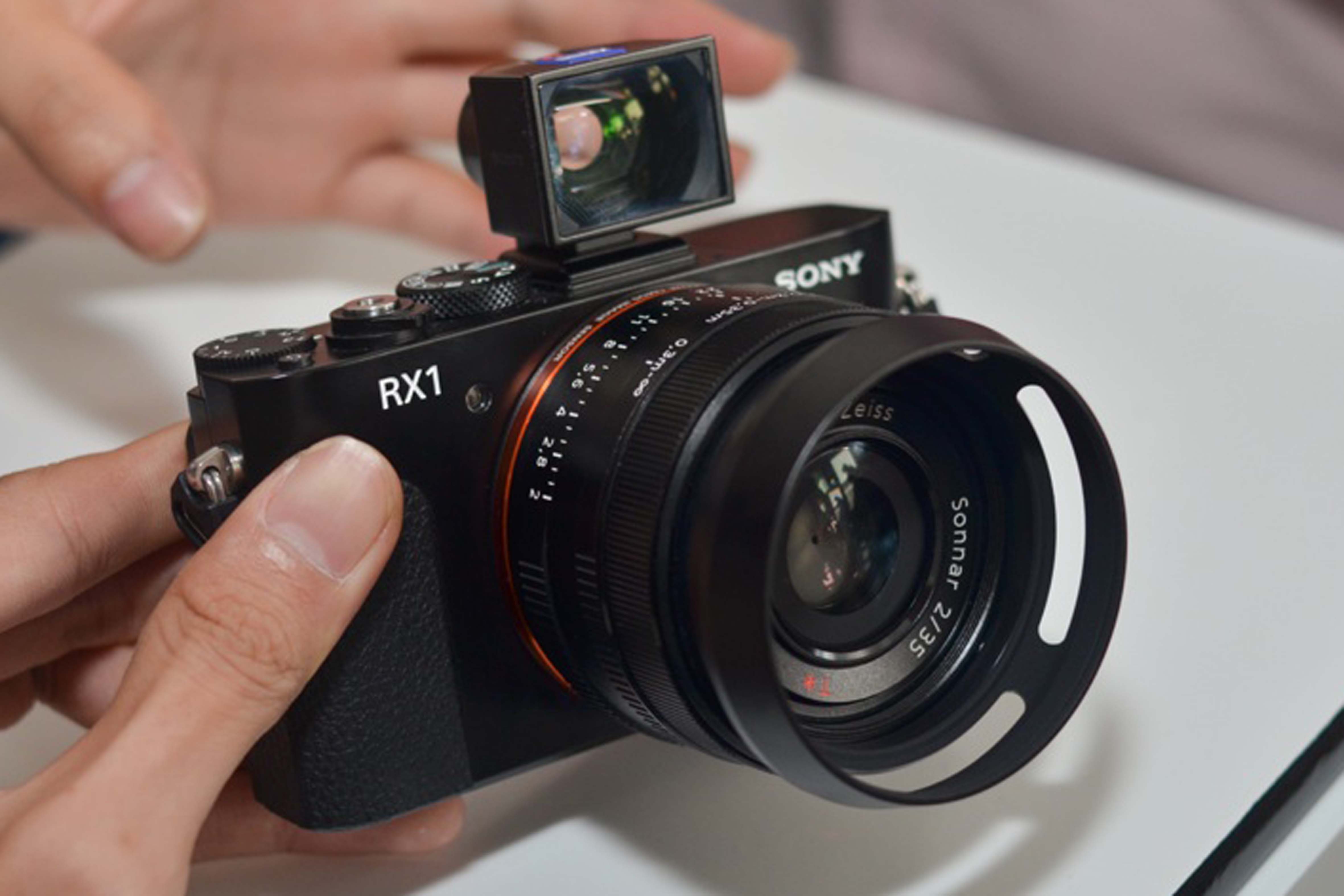 Sony RX1 Thế giới máy ảnh số