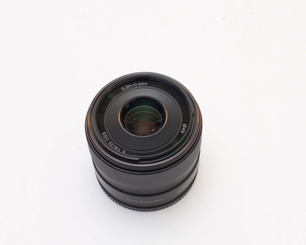 Sony 35mm F/1.8 E OSS | SEL35F18