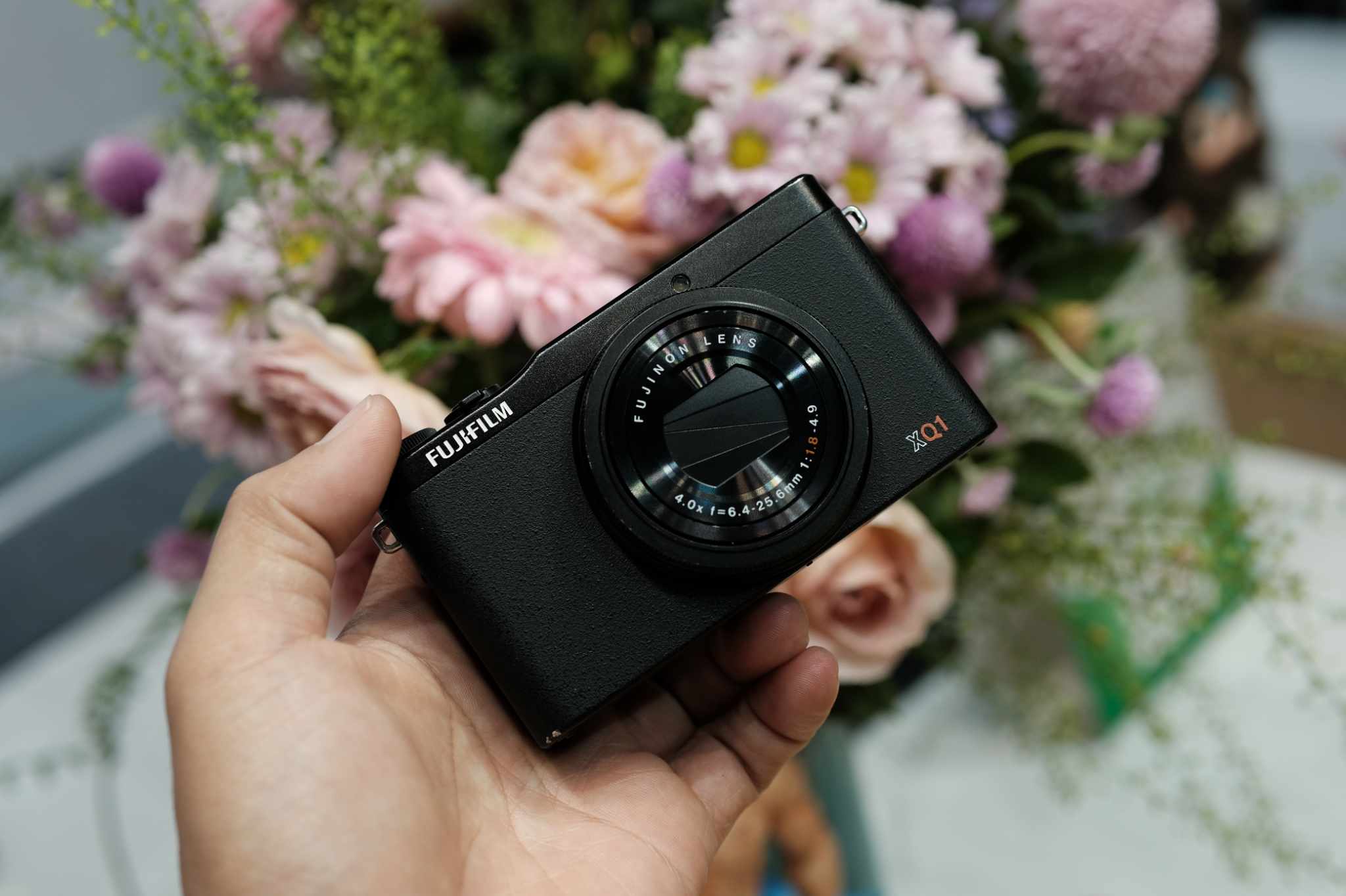 Fujifilm XQ1 (Black)