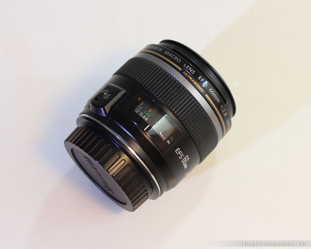 Canon EF-S 60mm f/2.8 Macro USM Lens