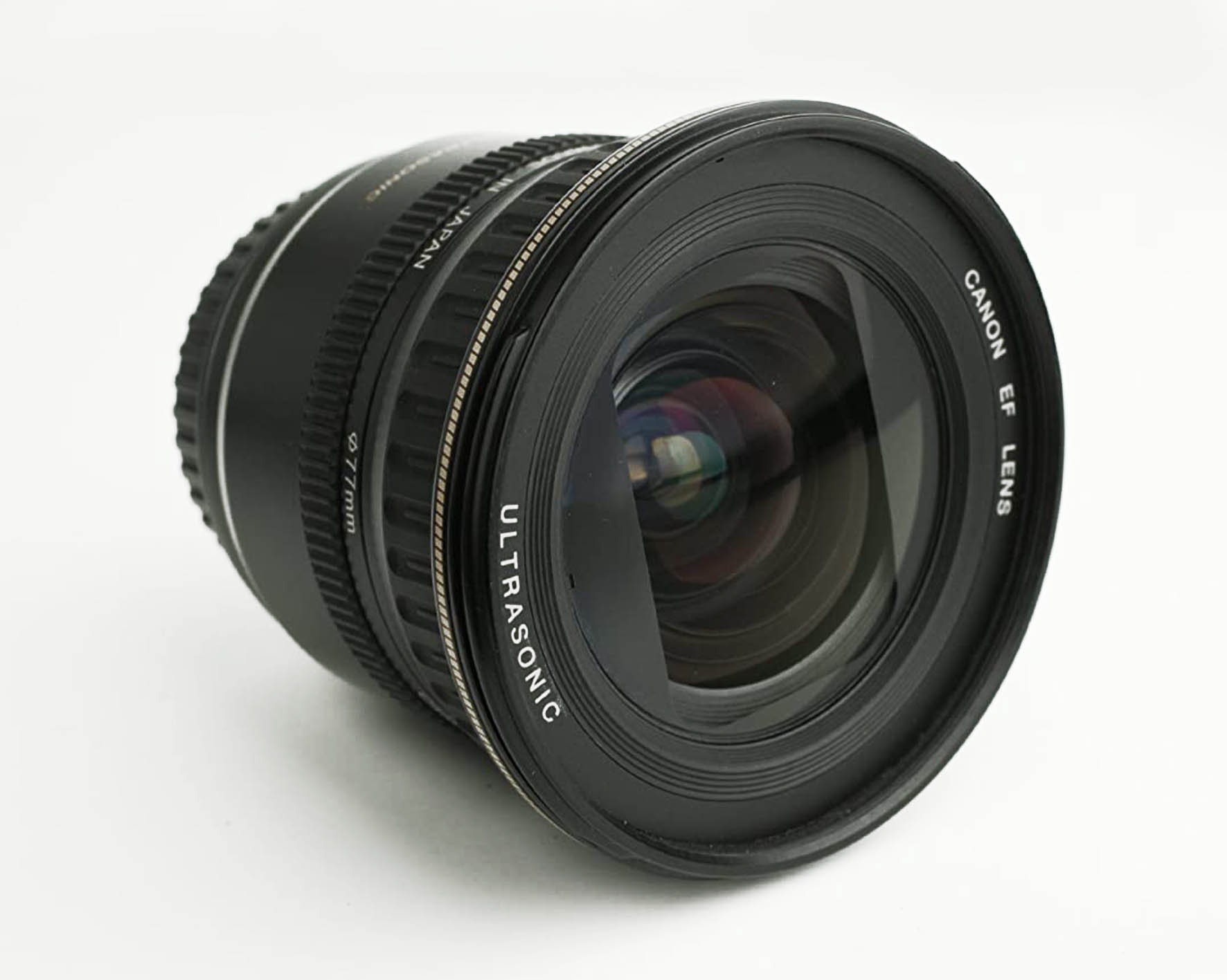 Canon EF 20-35mm f/3.5-4.5 USM Ultra Wide