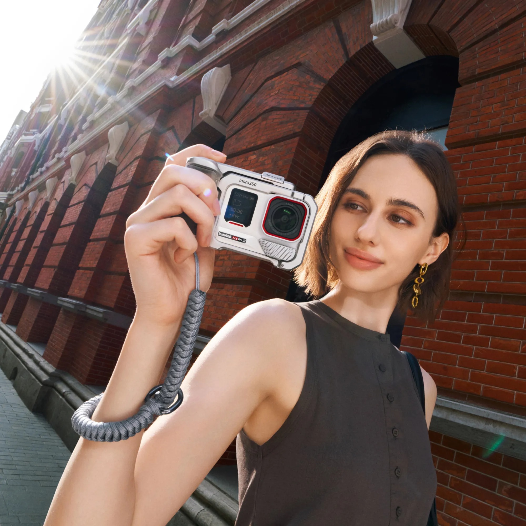 Insta360 Ace Pro 2 Single Battery Xplorer Bundle (White+Silver)