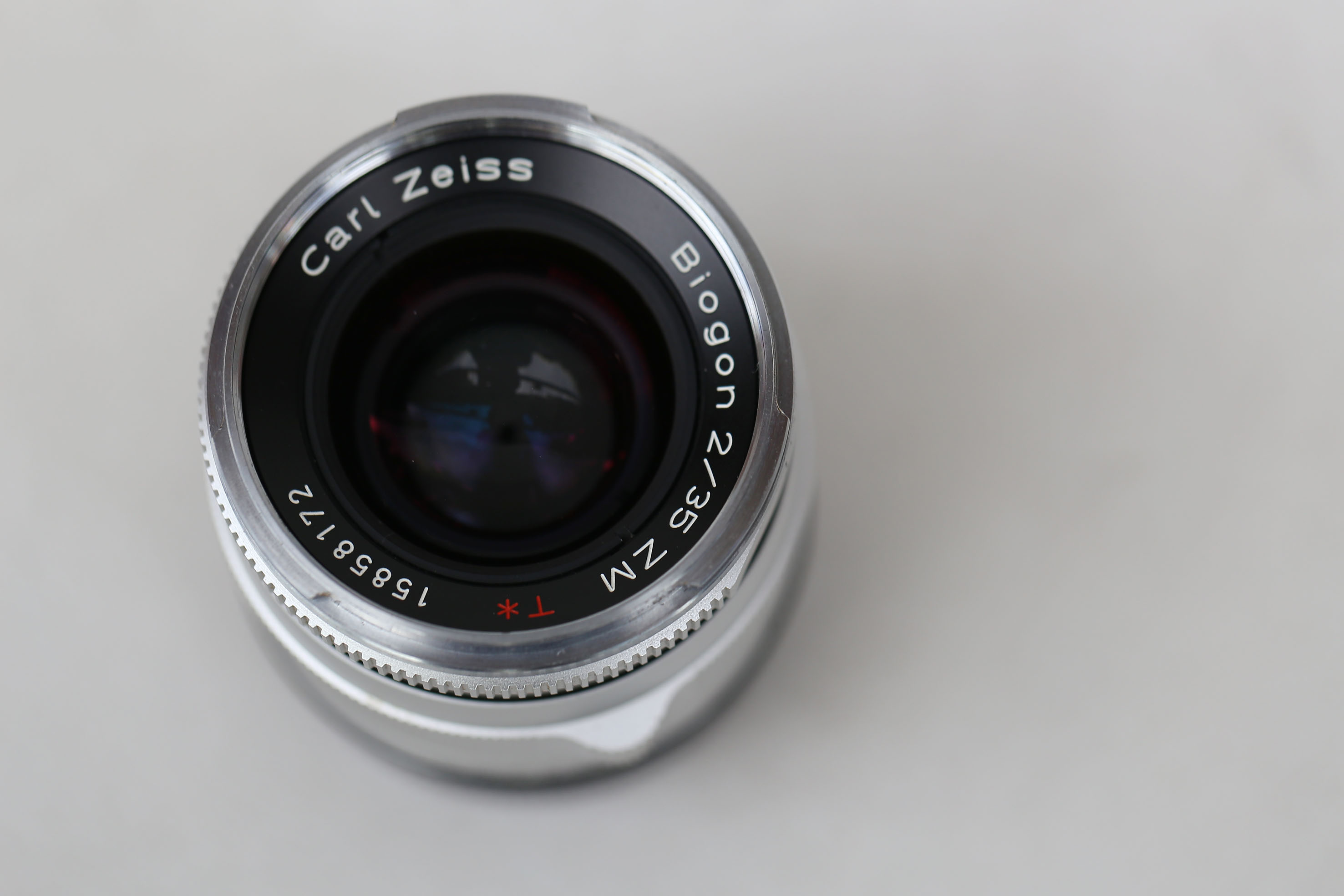 Carl Zeiss Biogon T* 35mm f/2 ZM Thế giới máy ảnh số