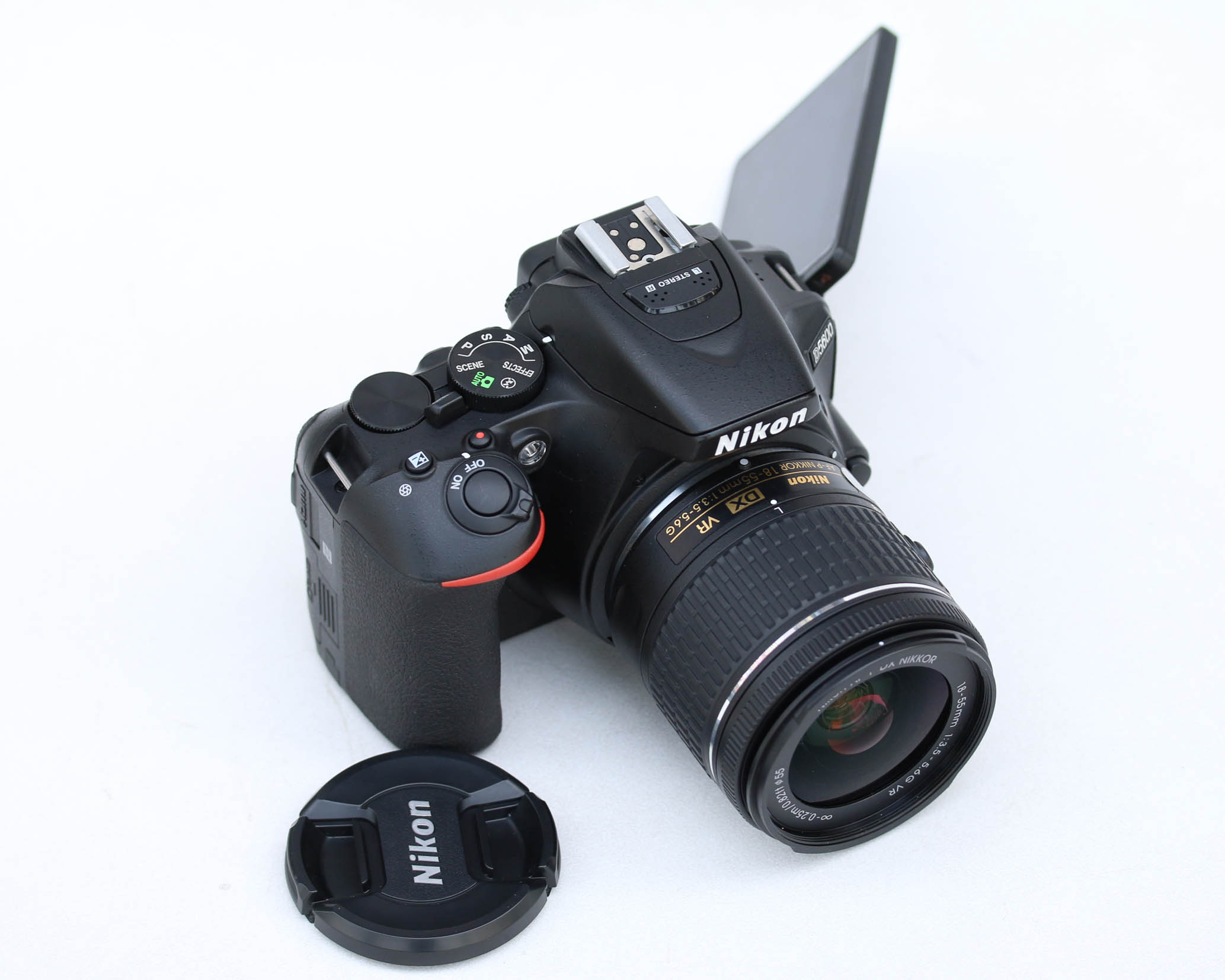 Nikon D5600 Kit Nikon 18-55mm AF-P
